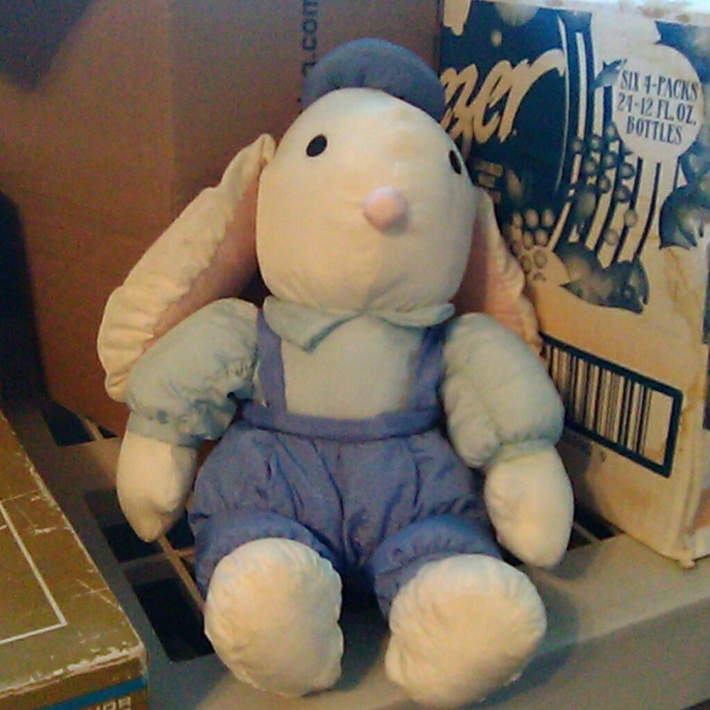 Toy stuffed animal